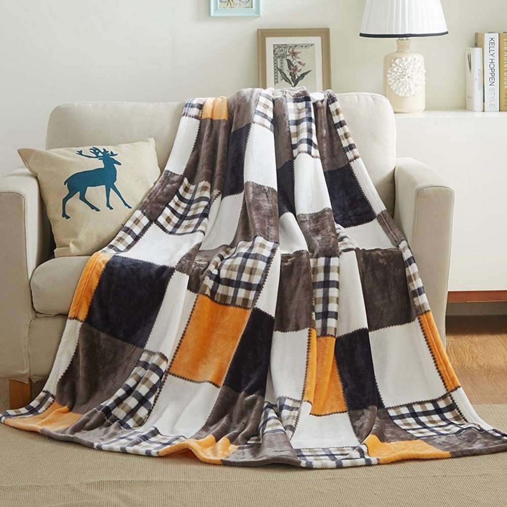 NWT TACHE Farmhouse Plaid Micro Fleece Throw Blanket